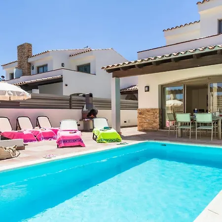 Villa Pino By
